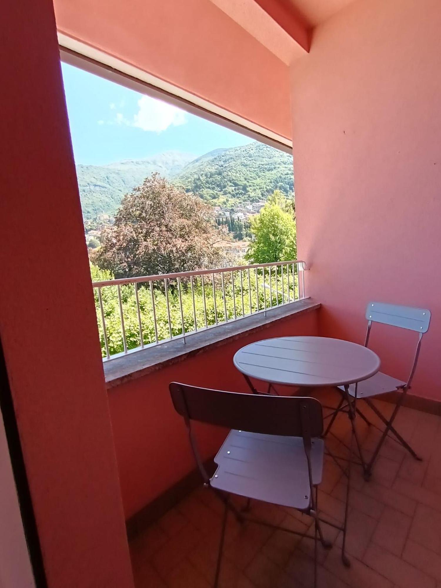 Casa Luisa Apartment Bellano Exterior photo